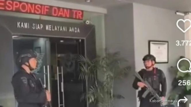 Bea Cukai Juanda Sita HP Bekas yang Dijual Sebagai Barang Baru