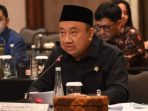 dpr-minta-hibah-motor-listrik-bgn-tak-memberatkan-guru-honorer-28253 DPR Minta Hibah Motor Listrik BGN Tak Memberatkan Guru Honorer