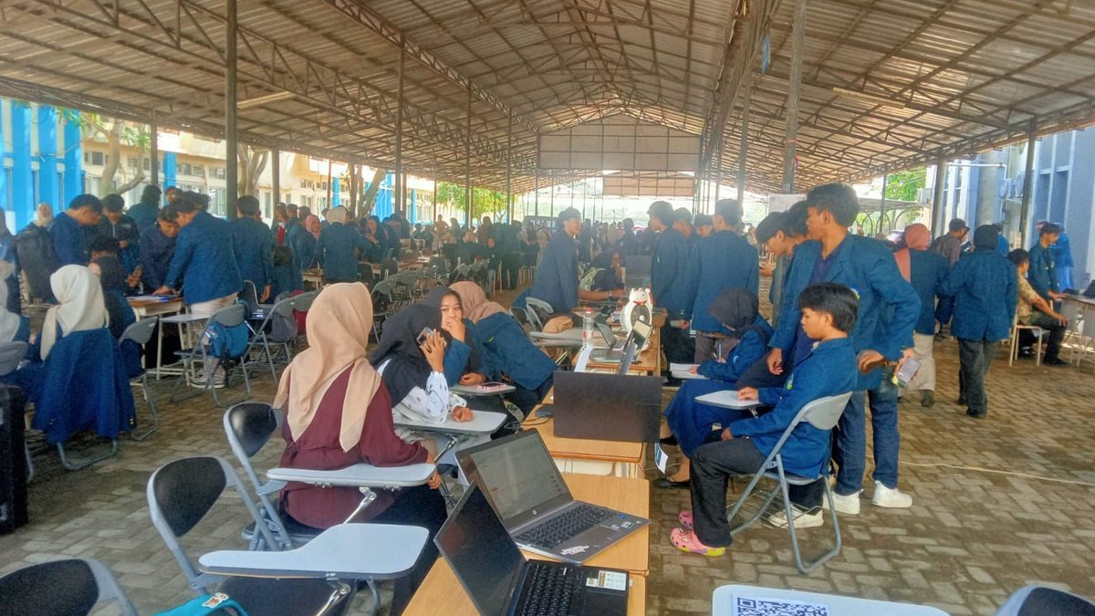 Expo Projek Teknik Informatika Polindra: Inovasi Mahasiswa Dipamerkan