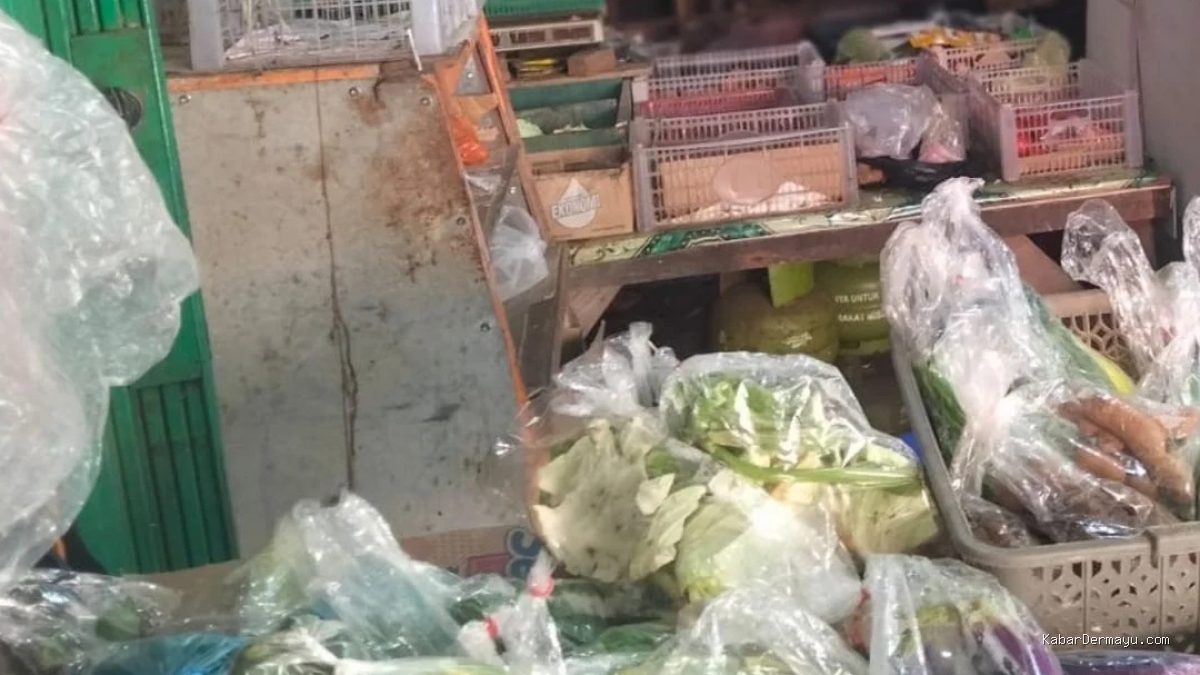 Harga Kebutuhan Pokok Stabil di Indramayu, Daya Beli Warga Terjaga