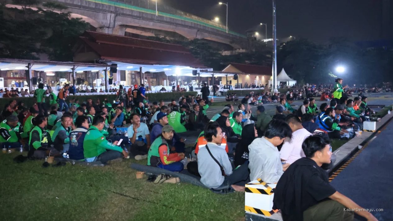Jenderal Polisi Menonton Piala Dunia 2026 Bersama Warga