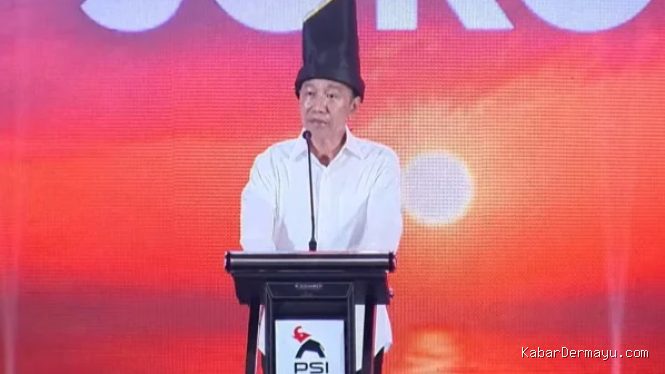 Jokowi dan Jaket PSI: Respons Isyana