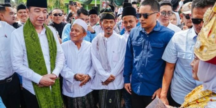Jokowi: Saya Masih Orang Kampung di Hadapan Ribuan Santri