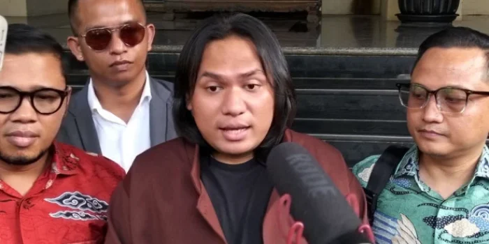 Keanu AGL Terkejut dan Prihatin Kasus Umrah Hanania Group, Berharap Jemaah Peroleh Haknya