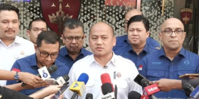 Kejagung Sita Motor Listrik dalam Kasus MBG, Gudang di Sentul Digerebek