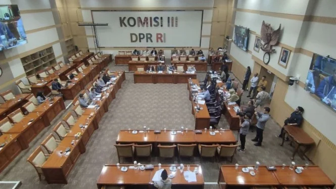Kesepakatan Pemerintah dan DPR: Masa Jabatan Anggota Kompolnas 4 Tahun, Bisa Perpanjang Sekali