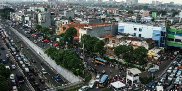 Kondisi Udara Jakarta Pagi Ini Berbahaya, Warga Disarankan Gunakan Masker