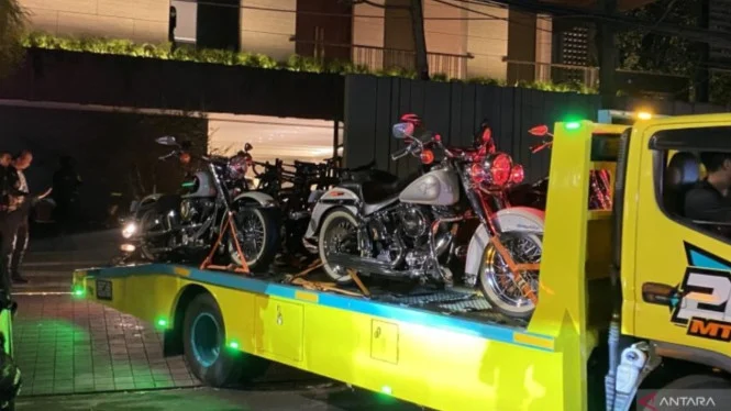 KPK Sita Moge dan Porsche dari Rumah Silmy Karim