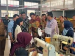 Lucky Hakim Tinjau PT Free View Internasional, Serapan 20 Ribu Pekerja