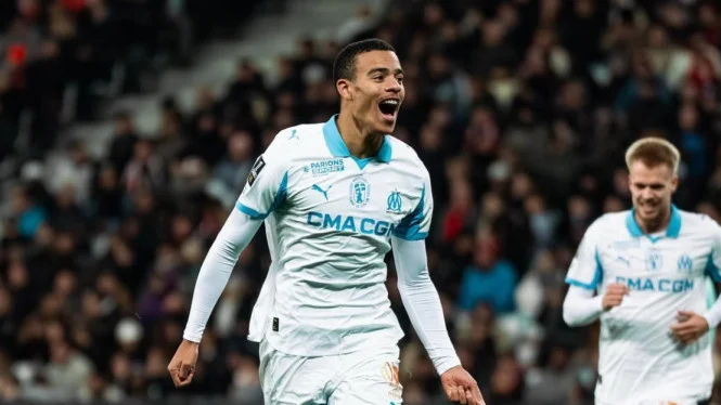 Mason Greenwood: Fenerbahce Kejar AS Roma dalam 24 Jam