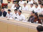 Mendagri Paparkan Strategi Penguatan BUMD dalam Rapat dengan DPR RI