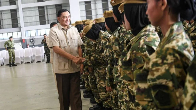 Menhan Ingatkan Anggota Komcad Ancaman dari Dalam Terhadap Birokrasi RI
