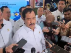 menteri-imigrasi-beri-peringatan-keras-jajaran-imigrasi-terkait-pelanggaran-huku-96144 Menteri Imigrasi Beri Peringatan Keras Jajaran Imigrasi Terkait Pelanggaran Hukum