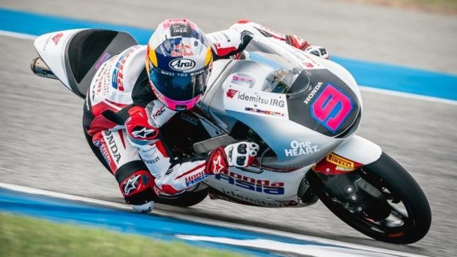 Moto3 Gemparkan: Motor Terbelah Dua, Veda Ega, Conor McGregor Comeback