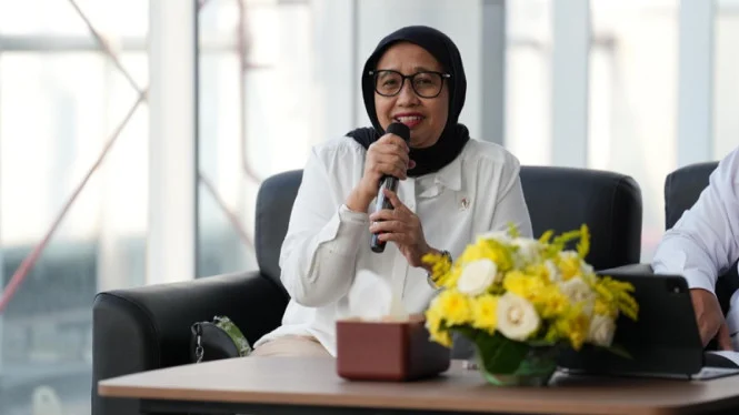Nanik S Deyang Gantikan Dadan Hindayana Sebagai Kepala BGN