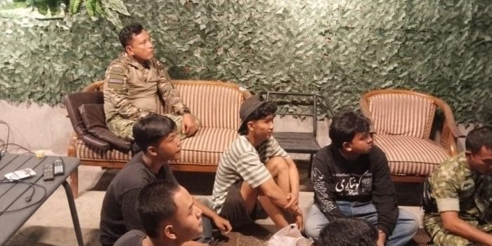 Nobar Piala Dunia 2026 Sliyeg: Pererat Kebersamaan TNI & Masyarakat