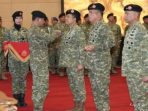 panglima-tni-lantik-pengganti-dansesko-dan-pangkogabwilhan-ii-sampaikan-pesan-66223 Panglima TNI Lantik Pengganti Dansesko dan Pangkogabwilhan II, Sampaikan Pesan