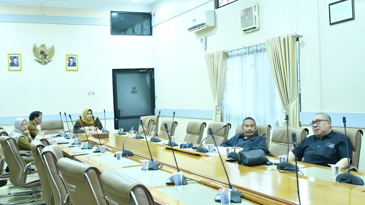 Pansus 7 DPRD Indramayu: Rapat Raperda Susunan Perangkat Daerah