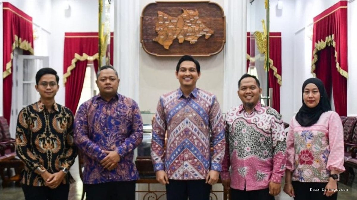 Pemkab Indramayu Bahas Alih Fungsi Lahan Sawah dengan Stranas PK