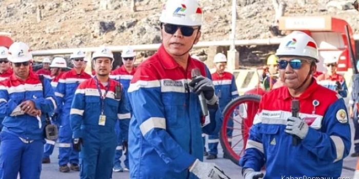 Peninjauan Pasokan Energi di Nusa Tenggara Timur oleh Komisaris Utama Pertamina