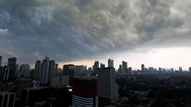 Perkiraan Cuaca Jakarta Hari Ini: Langit Berawan, Potensi Hujan di Kepulauan Seribu