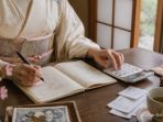 Rahasia Ibu Rumah Tangga Jepang Atur Keuangan: Gaji Awet & Nabung