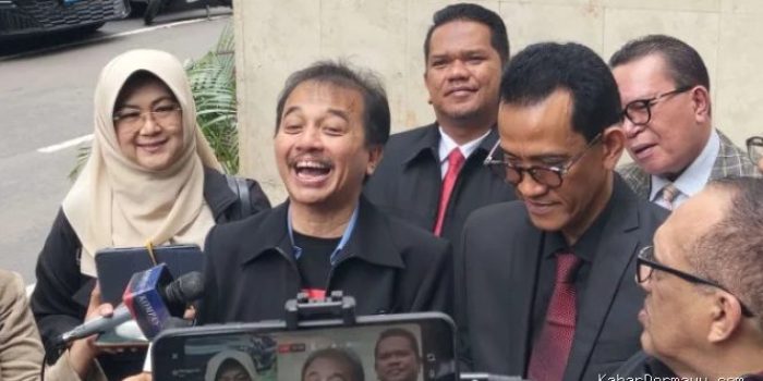 Rangkuman Penangkapan Roy Suryo dan dr Tifa: Dari Penggerebekan hingga Berkas P21