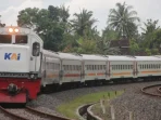 ratusan-pelemparan-benda-ke-kereta-api-mayoritas-pelaku-di-bawah-usia-17-tahun-m-44761 Ratusan Pelemparan Benda ke Kereta Api, Mayoritas Pelaku di Bawah Usia 17 Tahun, Melukai Masinis dan Penumpang