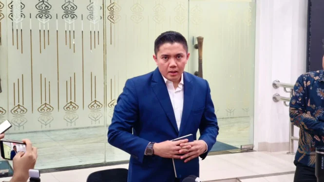Respons Seskab Teddy atas Dino Patti Djalal: Masukan Diterima, Jangan Kaburkan Fakta Keberhasilan