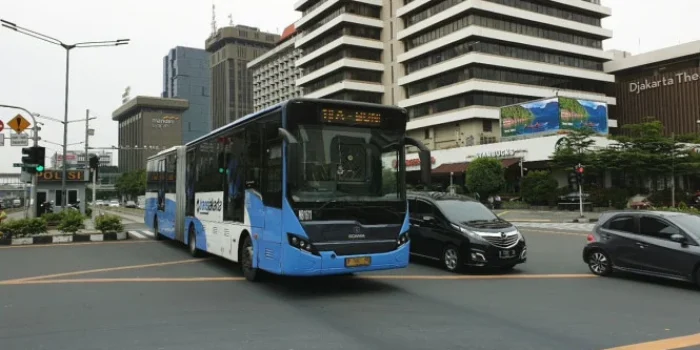 Rute Transjakarta Blok M-Kota Tidak Melayani Halte Kebon Sirih hingga Bundaran Senayan Hari Ini