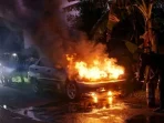 Sedan Terbakar di Jatibarang: Warga & Damkar Padamkan Api Cepat