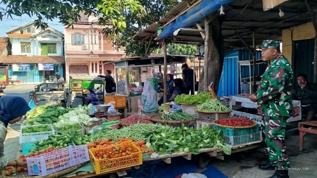 Serka Sudono Blusukan Pasar Krangkeng: Cek Fakta Harga Sembako Naik!