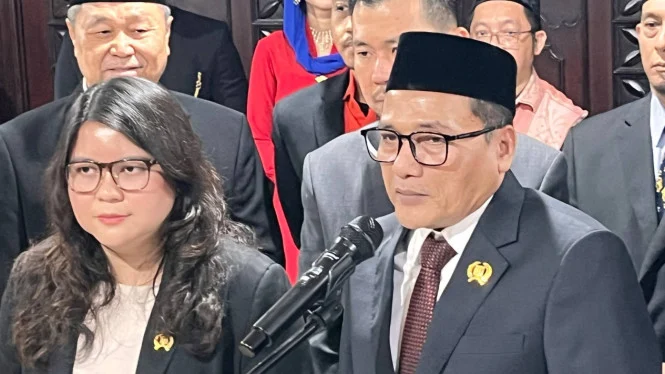 Suhud Alynudin Resmi Pimpin DPRD DKI Jakarta
