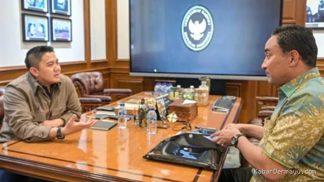 Teddy Seskab Bahas Narkoba dan Vape Bersama Kepala BNN