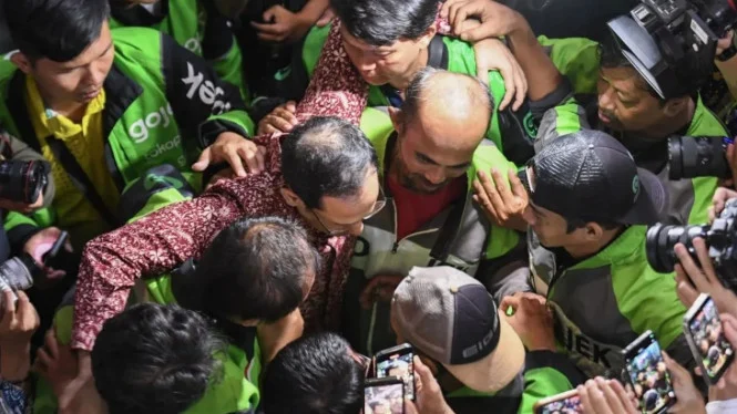 Tuntutan Pembebasan Nadiem Menggema di Pengadilan
