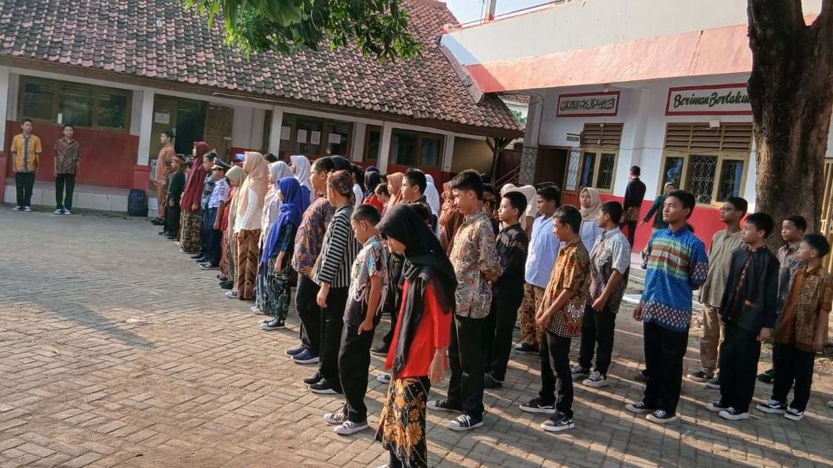 UPTD SDN 1 Haurgeulis: Ratusan Siswa Khidmat Upacara Pancasila 2026