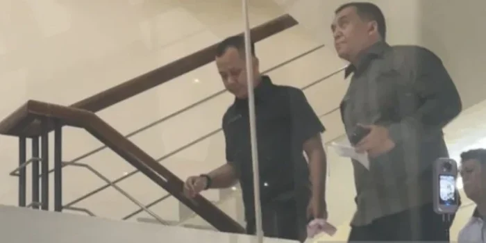 Wakil Menteri Imigrasi dan Pemasyarakatan Silmy Karim Datangi Gedung Merah Putih Usai Dicari KPK
