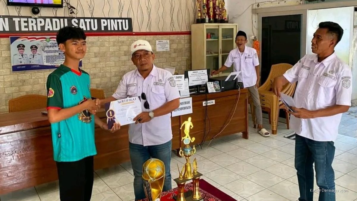 Bonus Juara Piala Bupati Indramayu 2026 untuk 6 Talenta Muda Jatibarang Baru