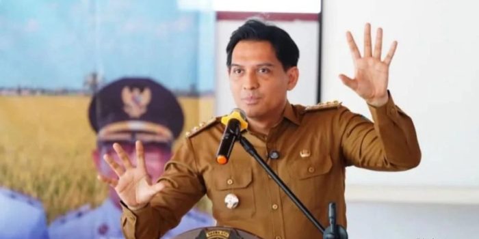 Bupati Lucky Latih 100 Operator Combine Harvester: Gempur Modernisasi