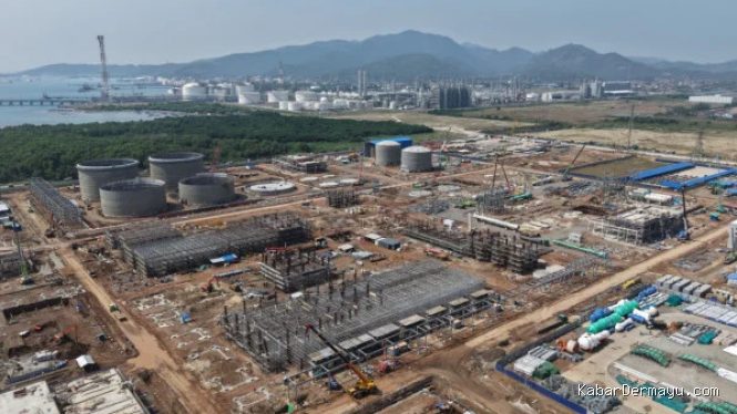 Chandra Asri Group Raup Pendapatan US$ 5,3 Miliar di Semester I-2026