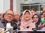 dokter-tifa-desak-jokowi-hadir-sidang-tuntut-bukti-ijazah-asli-99678 Dokter Tifa Desak Jokowi Hadir Sidang, Tuntut Bukti Ijazah Asli