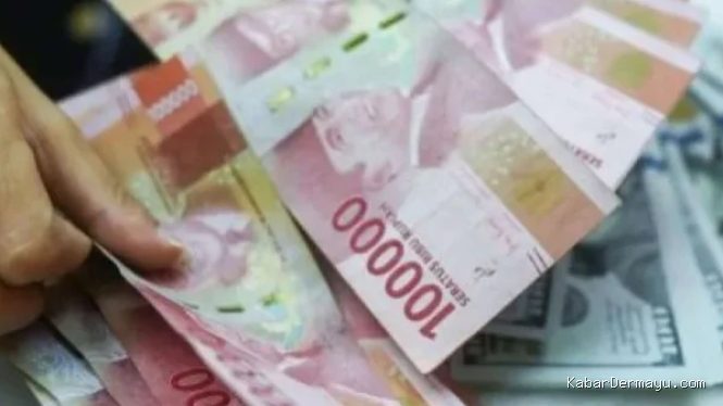 Dolar AS Tembus Rp18.000, Rupiah Tertekan Harga Minyak Dunia