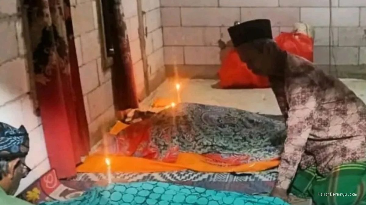 Duka Desa Cempeh: Jenazah Ibu & Anak Korban Kecelakaan Maut Pantura Tiba
