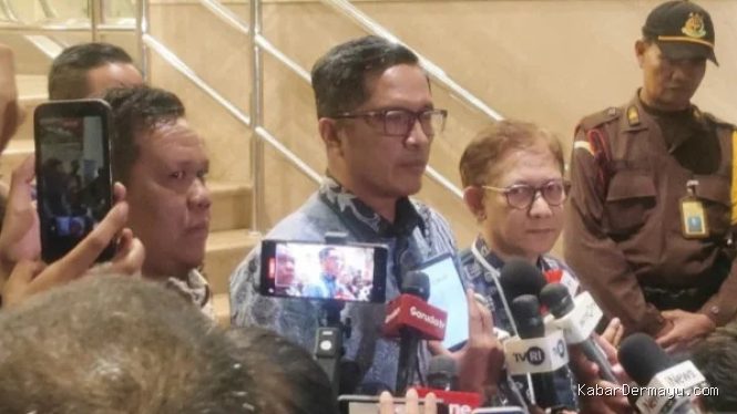 Febri Diansyah Gantikan Hotman Paris Menjadi Pengacara Febrie Adriansyah