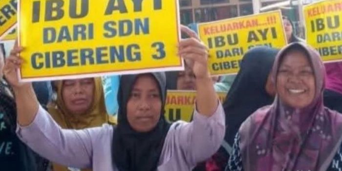Guru SDN 3 Cibereng Robek Uang: Kadisdik Indramayu Diminta Bertindak