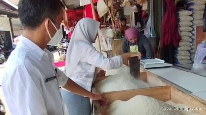 Harga Beras, Minyak Goreng, Daging Ayam Naik: Cek Daftar Lengkap