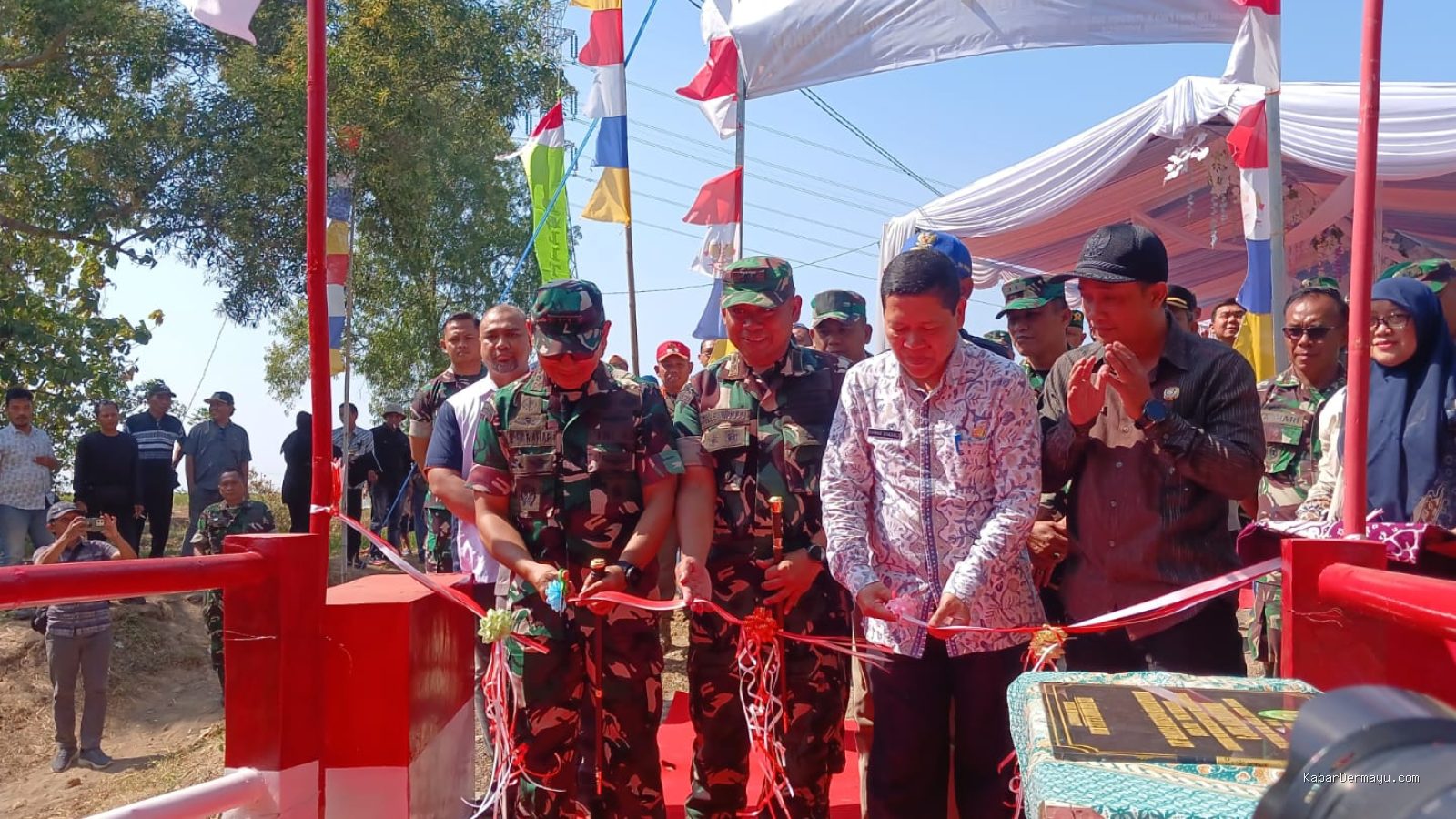 Jembatan Cilalanang Indramayu Diresmikan, Hubungkan Dua Desa di Kroya