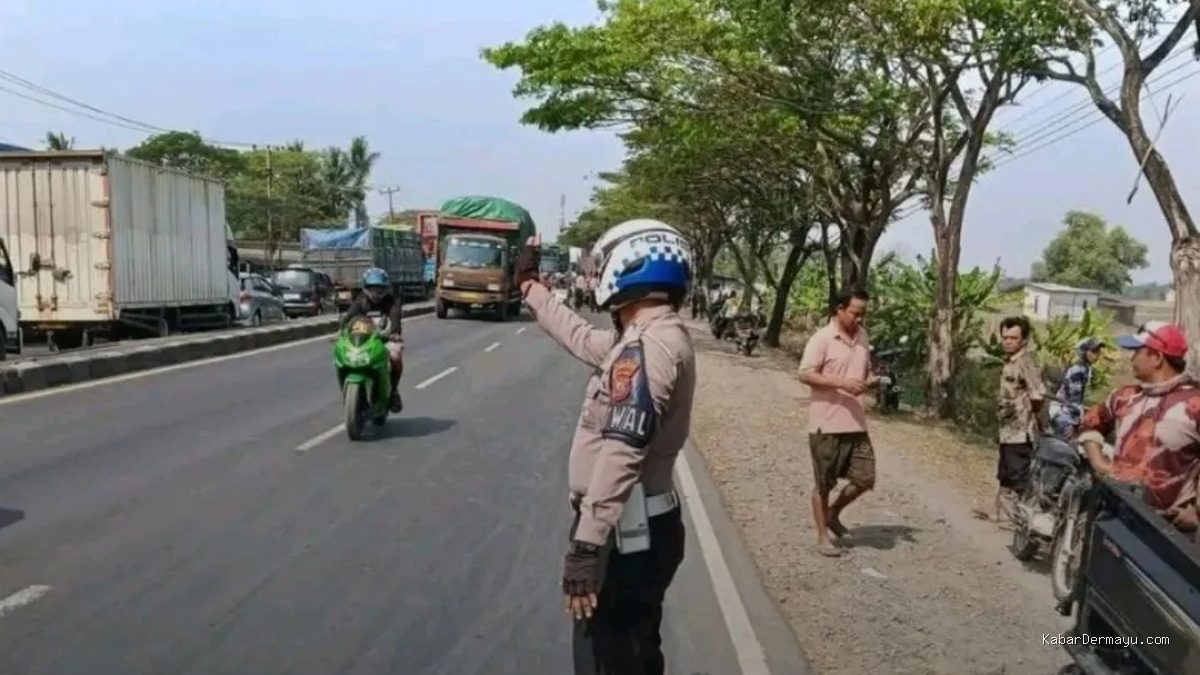 Kecelakaan Pantura Indramayu: 3 Tewas, 6 Luka-Luka!