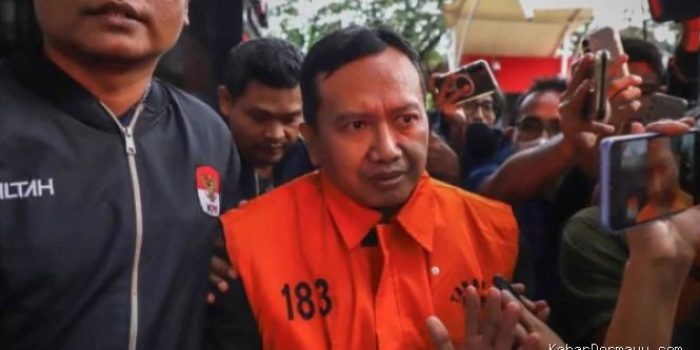 KPK Tahan Anggota DPRD Jatim Moch Mahrus Terkait Suap Dana Hibah Rp83,4 M