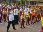 Mendikdasmen Pantau MPLS di SD Srengseng Sawah Pasca Teror Bom, Fasilitasi Trauma Healing